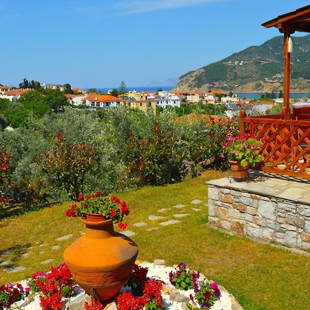 Remvi Apartments Skopelos Town Exterior foto
