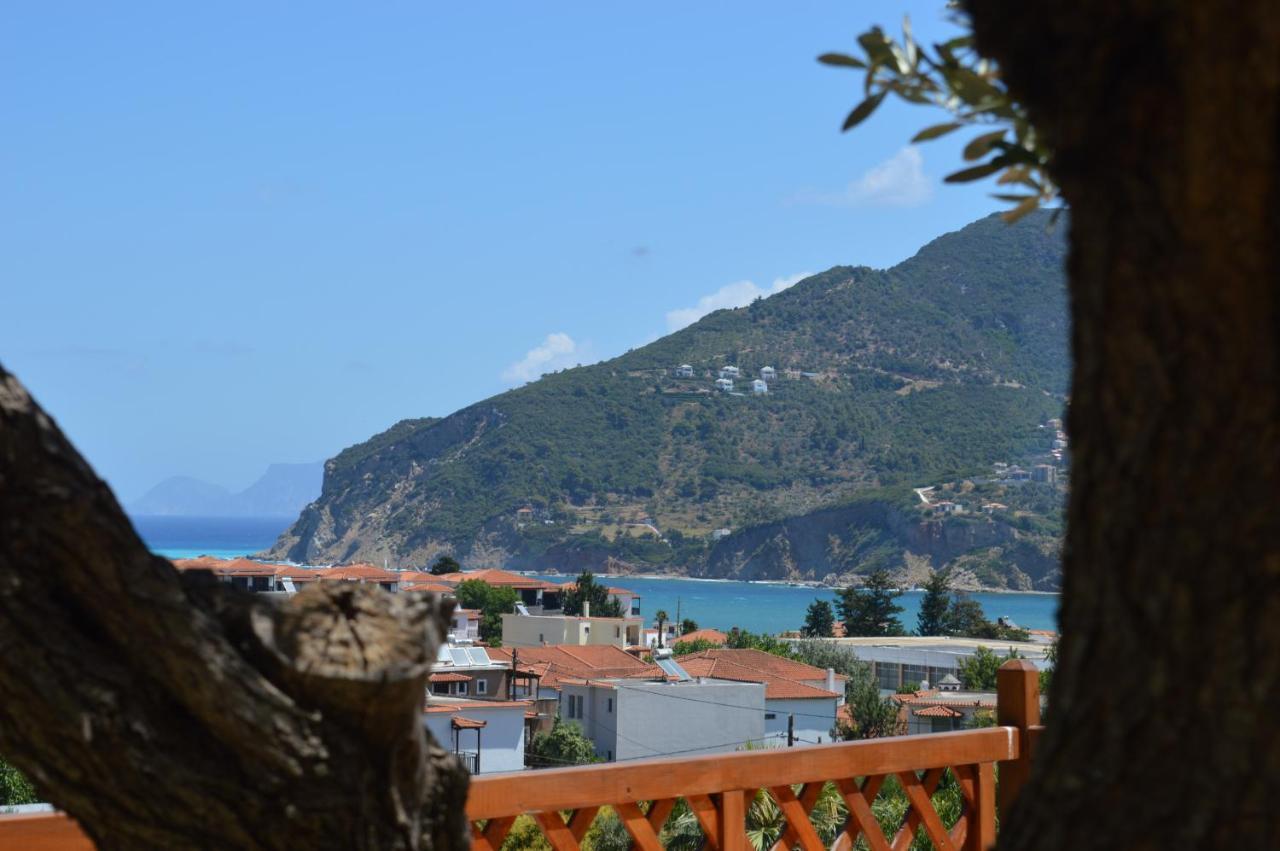 Remvi Apartments Skopelos Town Exterior foto