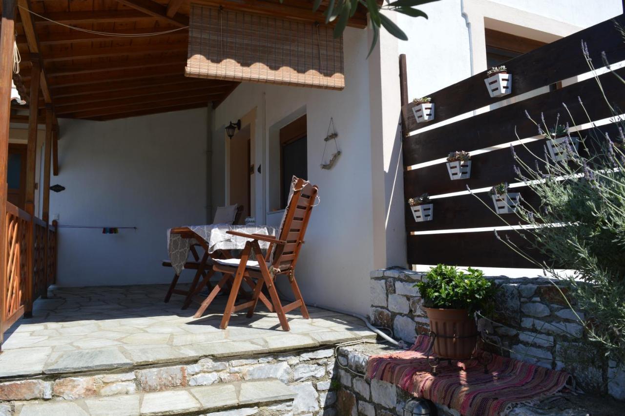 Remvi Apartments Skopelos Town Exterior foto